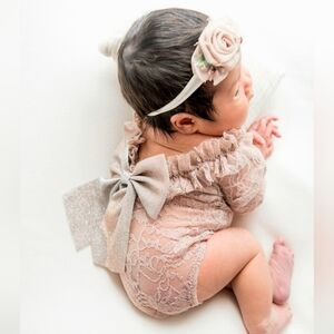 Newborn Lace Romper with Shimmer Bow – Welcome Home Outfit